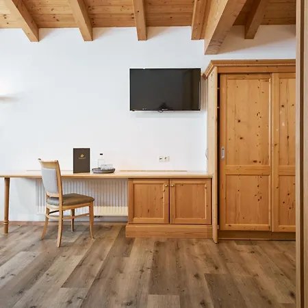 Hotel Vorderronach Saalbach