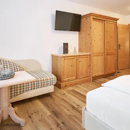 Hotel Vorderronach 3*